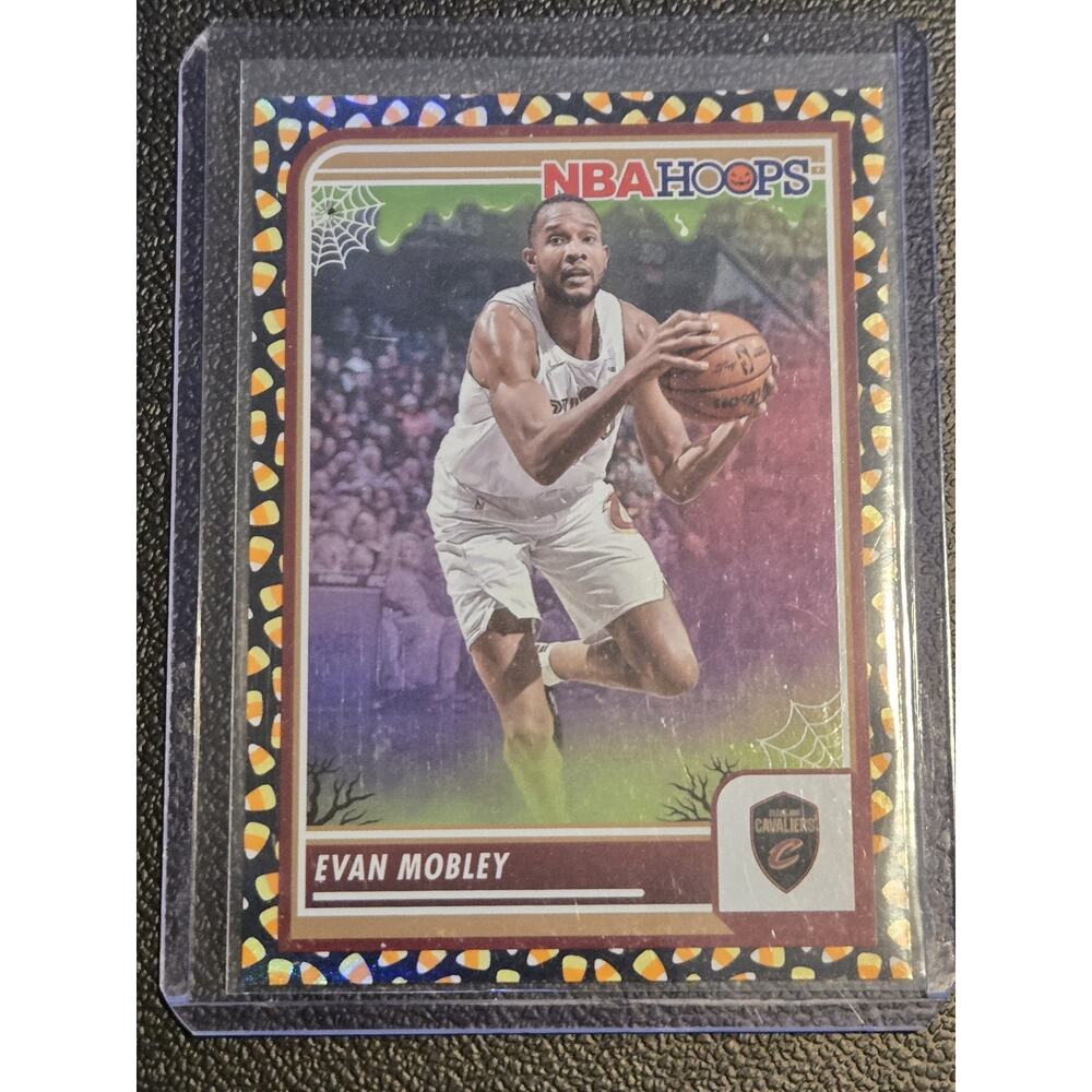 2023-24 Hoops Haunted Hoops #115 Evan Mobley Holo Candy